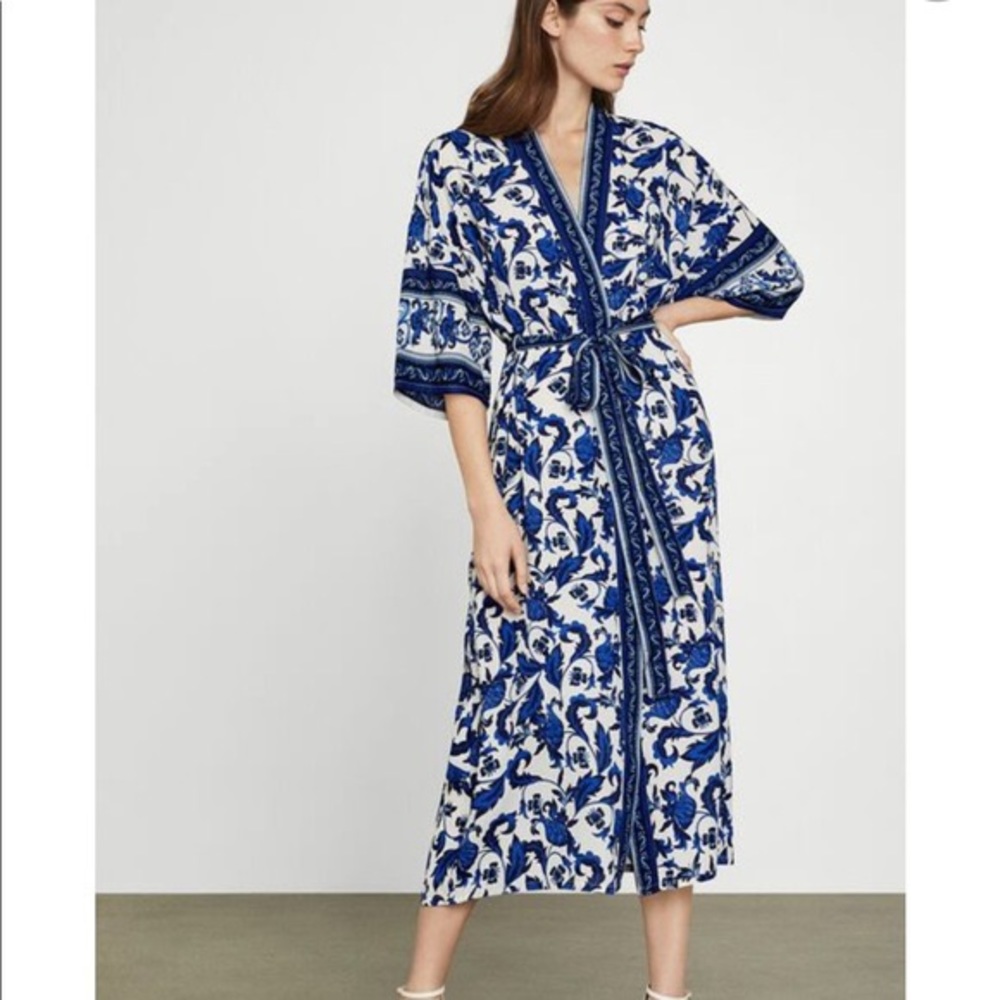 BCBG Maxazria Floral long line wrap jacket kimono